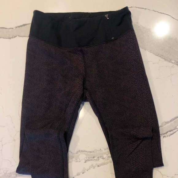 Calia Patterned Leggings - Picture 2 of 5